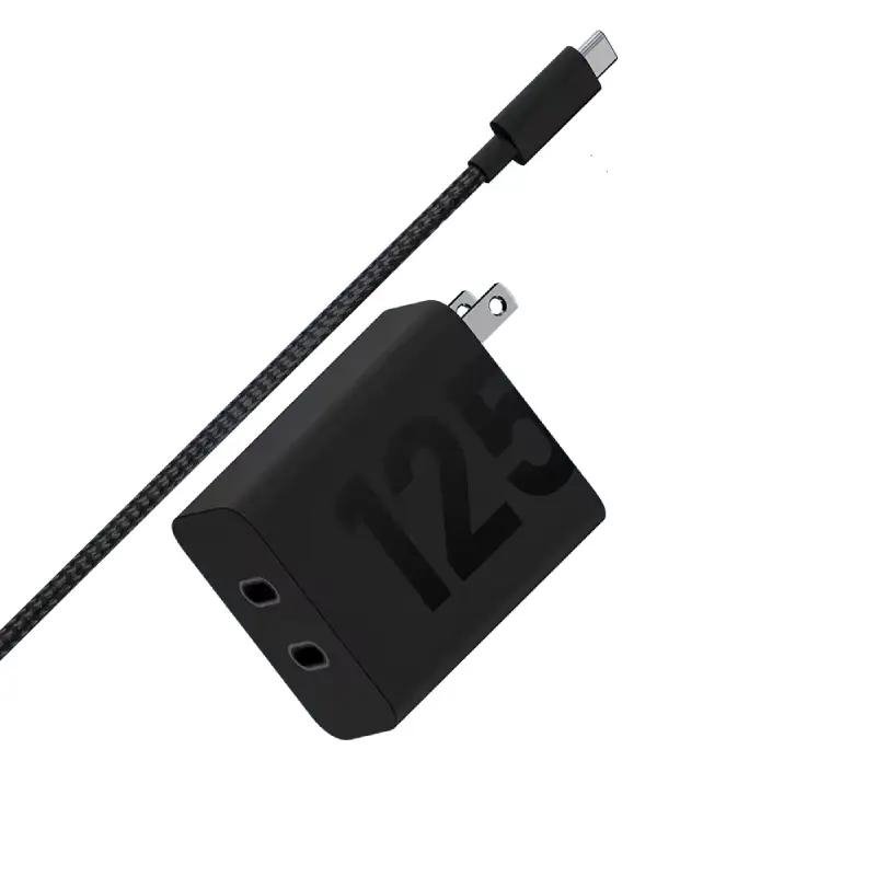 Motorola Turbopower 125 W 2-USB-C 1 Motorola Turbopower 125 W 2-USB-C